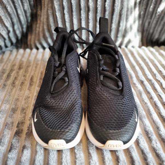 Youth Nike Air Max 270 Size 1 - Picture 3 of 5